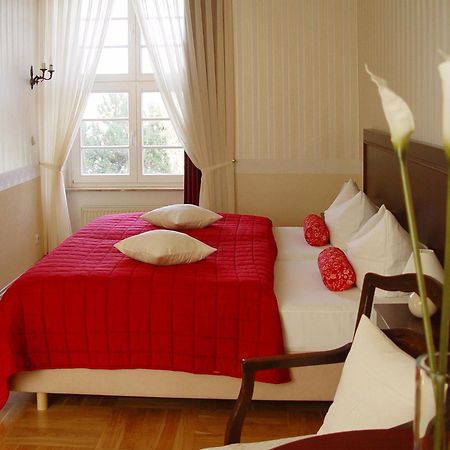Hotel Altes Hafenhaus Rostock Rom bilde
