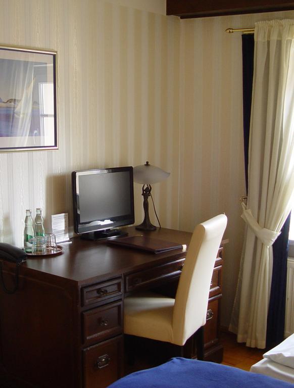 Hotel Altes Hafenhaus Rostock Eksteriør bilde