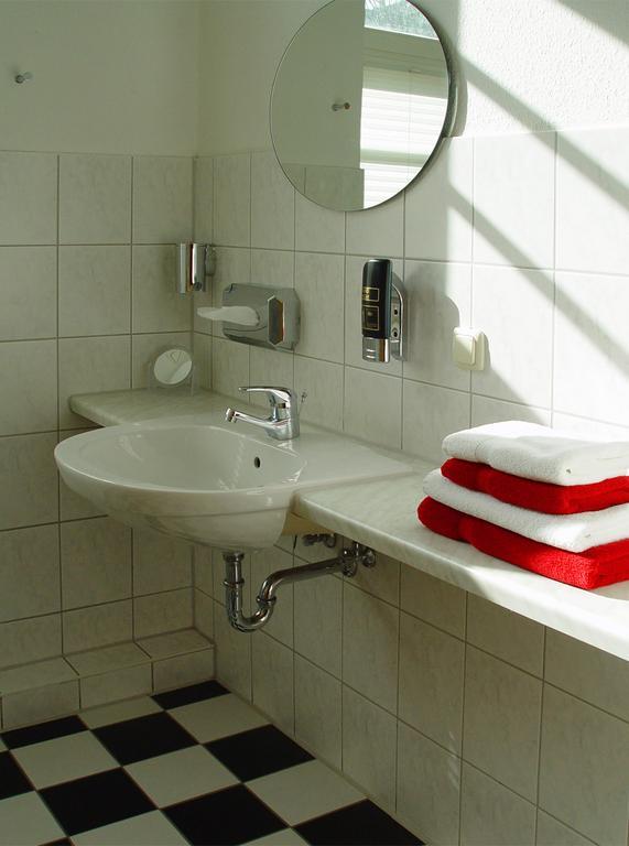 Hotel Altes Hafenhaus Rostock Rom bilde