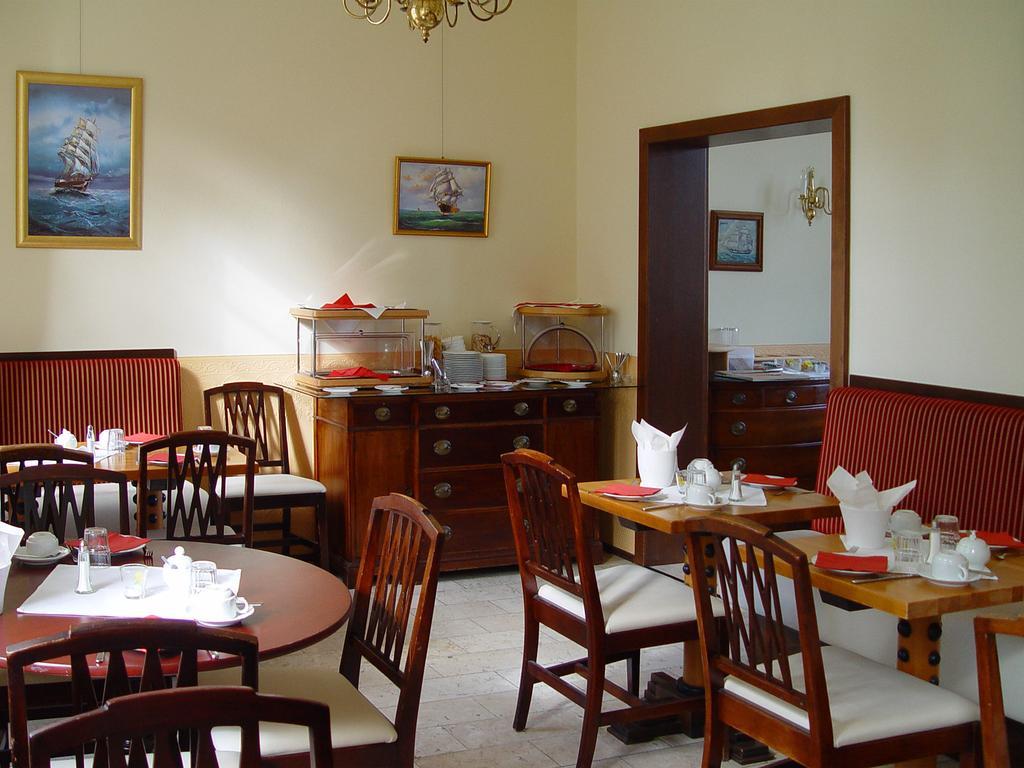 Hotel Altes Hafenhaus Rostock Eksteriør bilde
